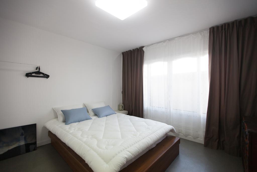 Choonhee Pension Jeju Ngoại thất bức ảnh